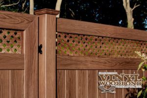 V3215DS is a Tongue and Groove privacy panel with a small diagonal lattice top. There are 2 other versions of these wood grain lattice topped panels - V3215D which features a standard diagonal lattice top, V3215SQ with a Square lattice top.